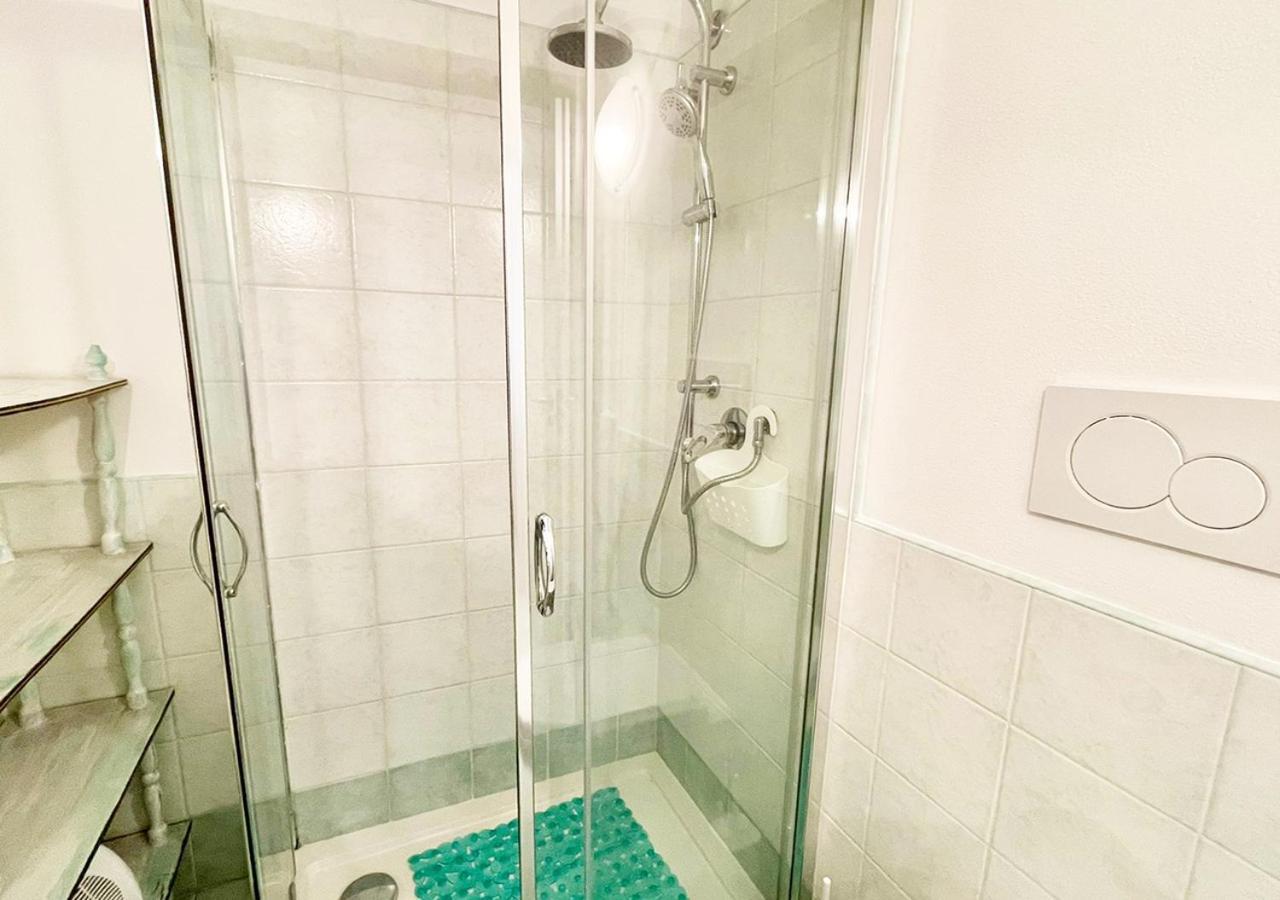 ラ・マッダレーナPgs Immobiliare Srls Residenza Marino Bilocale In Centro Storico La Maddalenaアパートメント エクステリア 写真