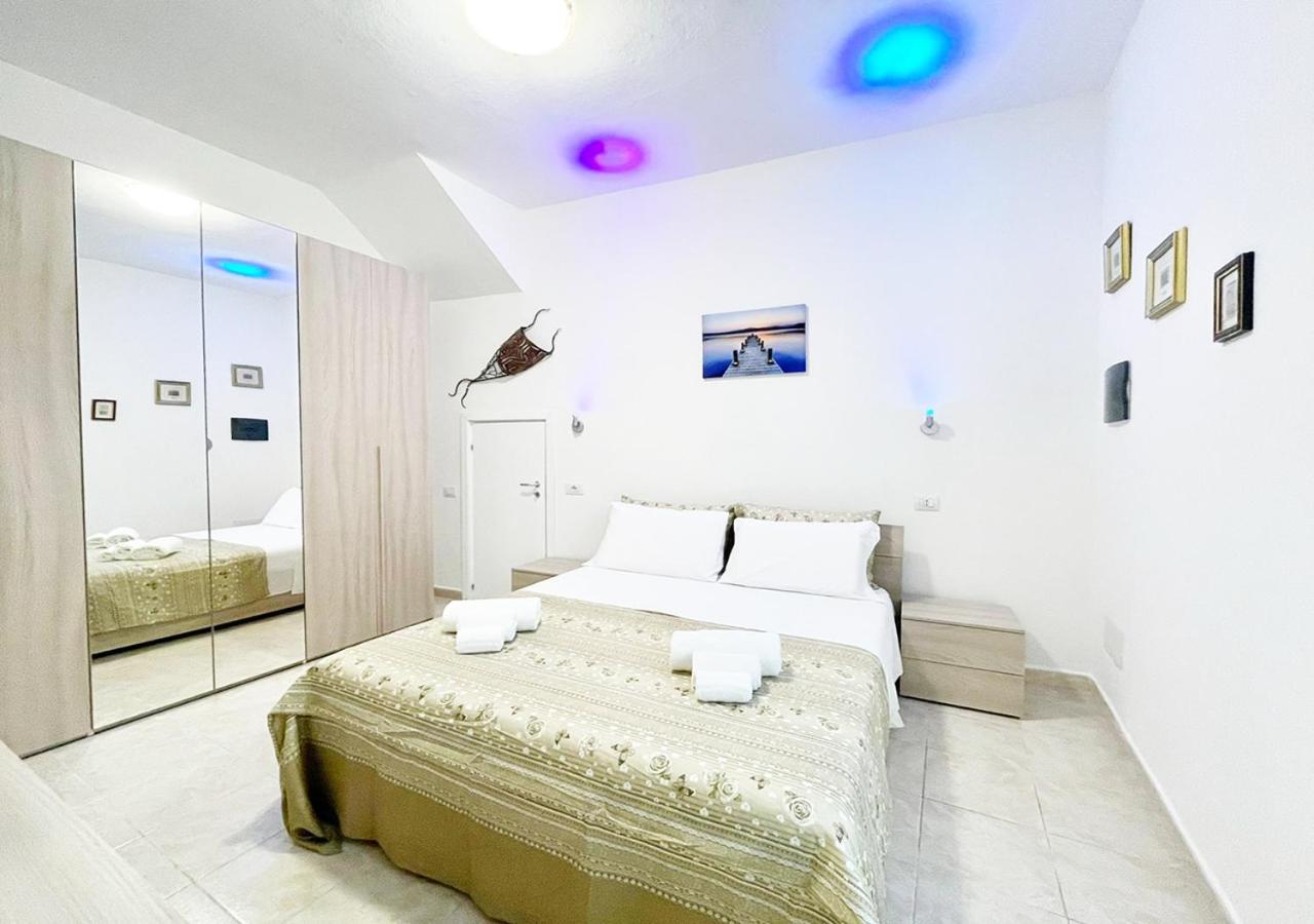 ラ・マッダレーナPgs Immobiliare Srls Residenza Marino Bilocale In Centro Storico La Maddalenaアパートメント エクステリア 写真